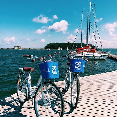 Hara Sadama Iglukaemping Hotel Buitenkant foto