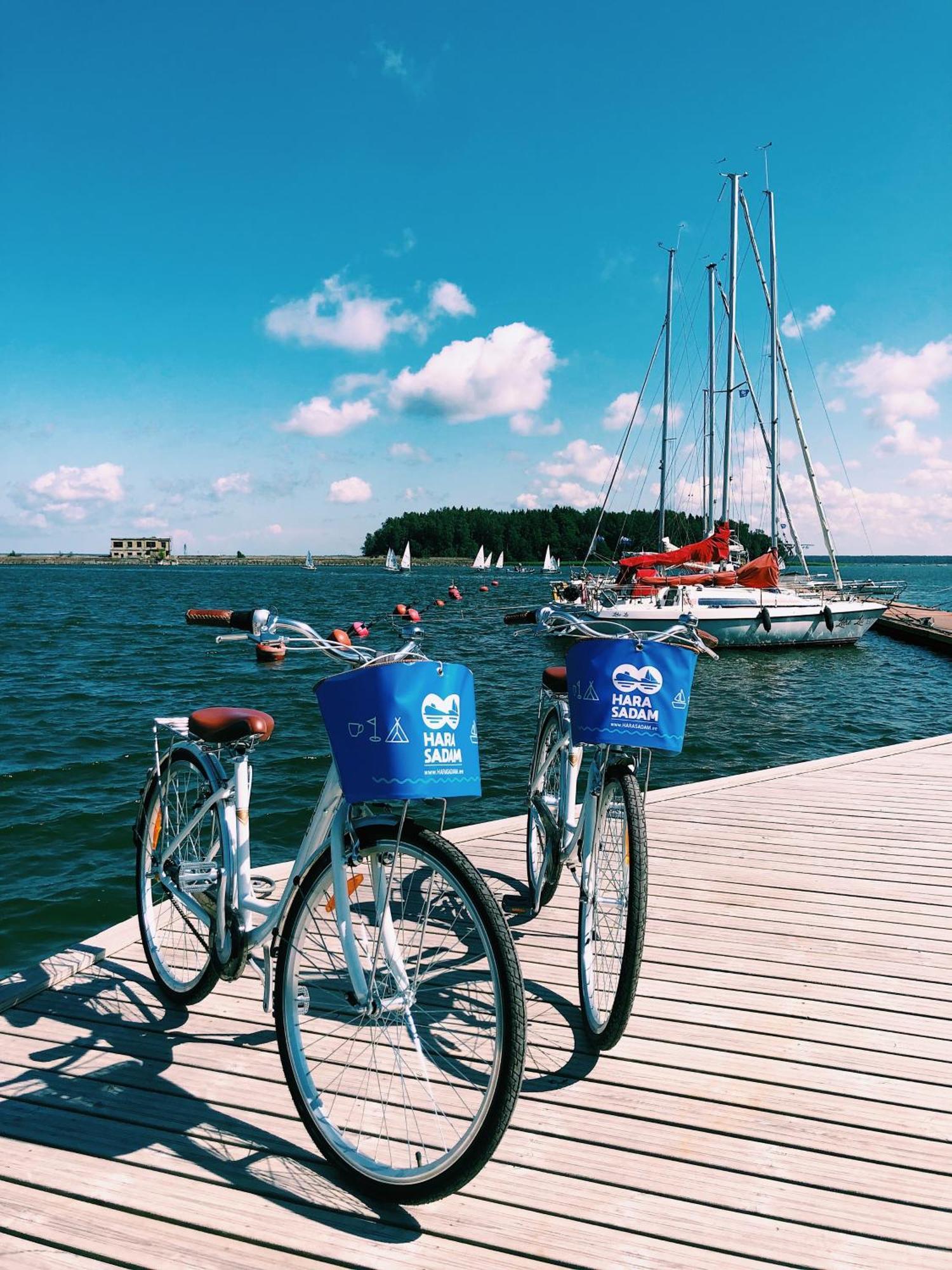 Hara Sadama Iglukaemping Hotel Buitenkant foto